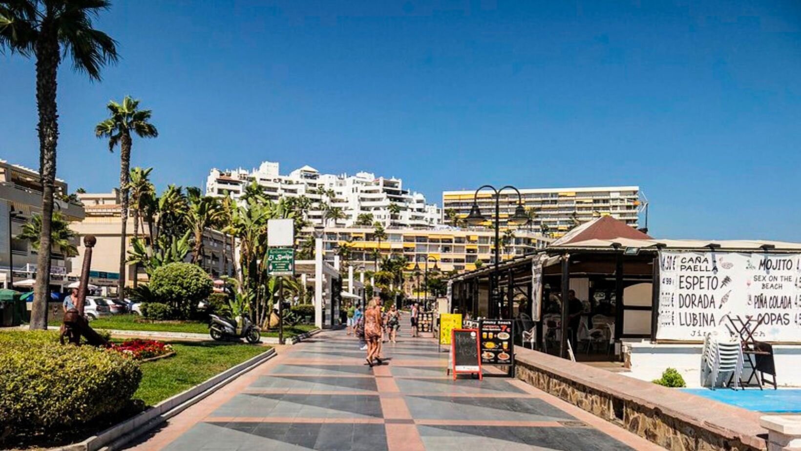 La Vida Costera en Torremolinos: Un Estilo de Vida Único