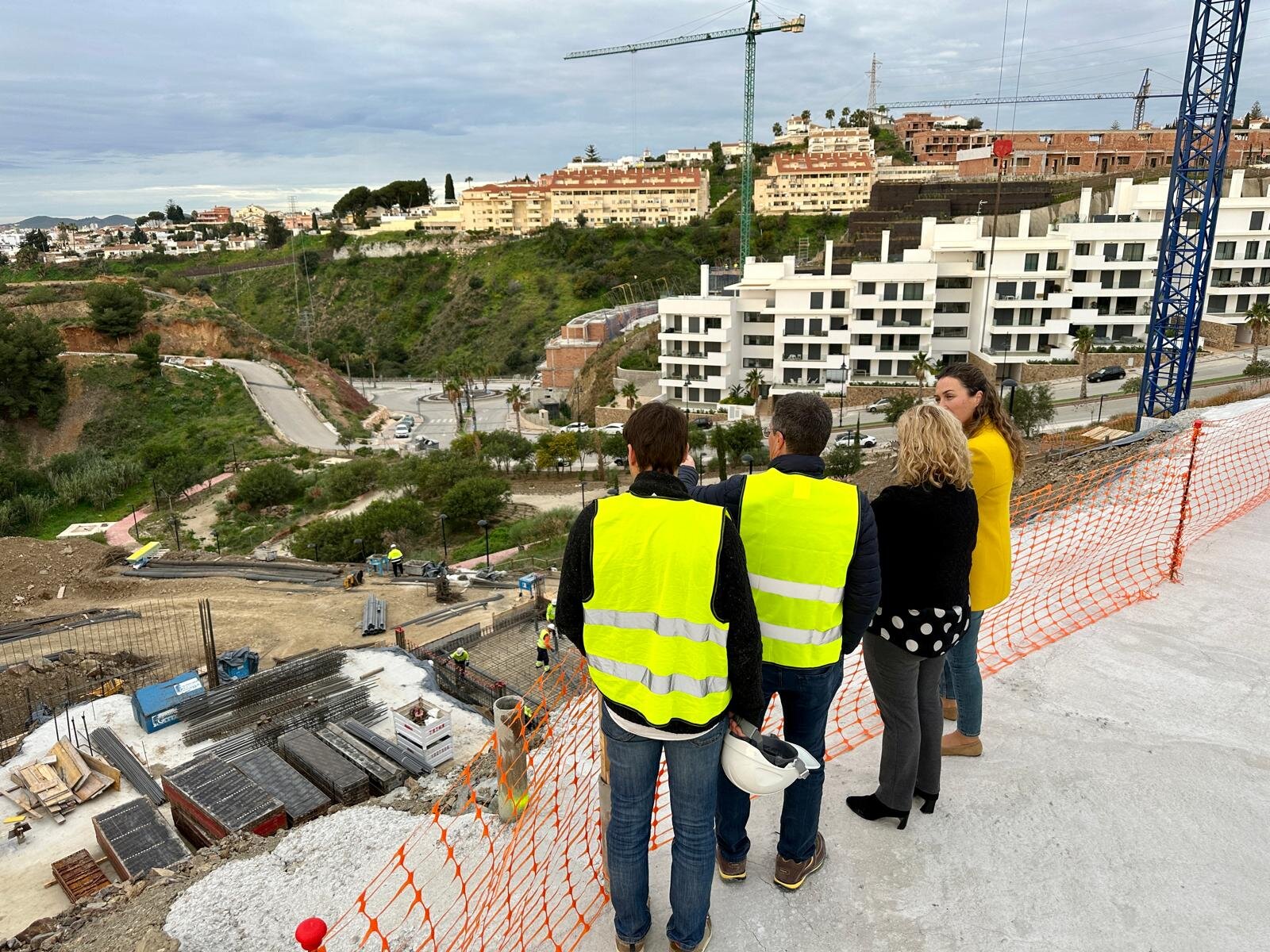 ¿Por qué invertir en viviendas de Inmobiliaria Fuengirola en la Costa del Sol es una buena opción?